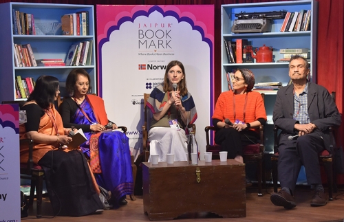 Perspectives on Practice: Translators in Conversation with Michael Hofmann, Nashwa Nasreldin, Olga Drenda, and Radha Chakravarty  in conversation with Mitra Phukan